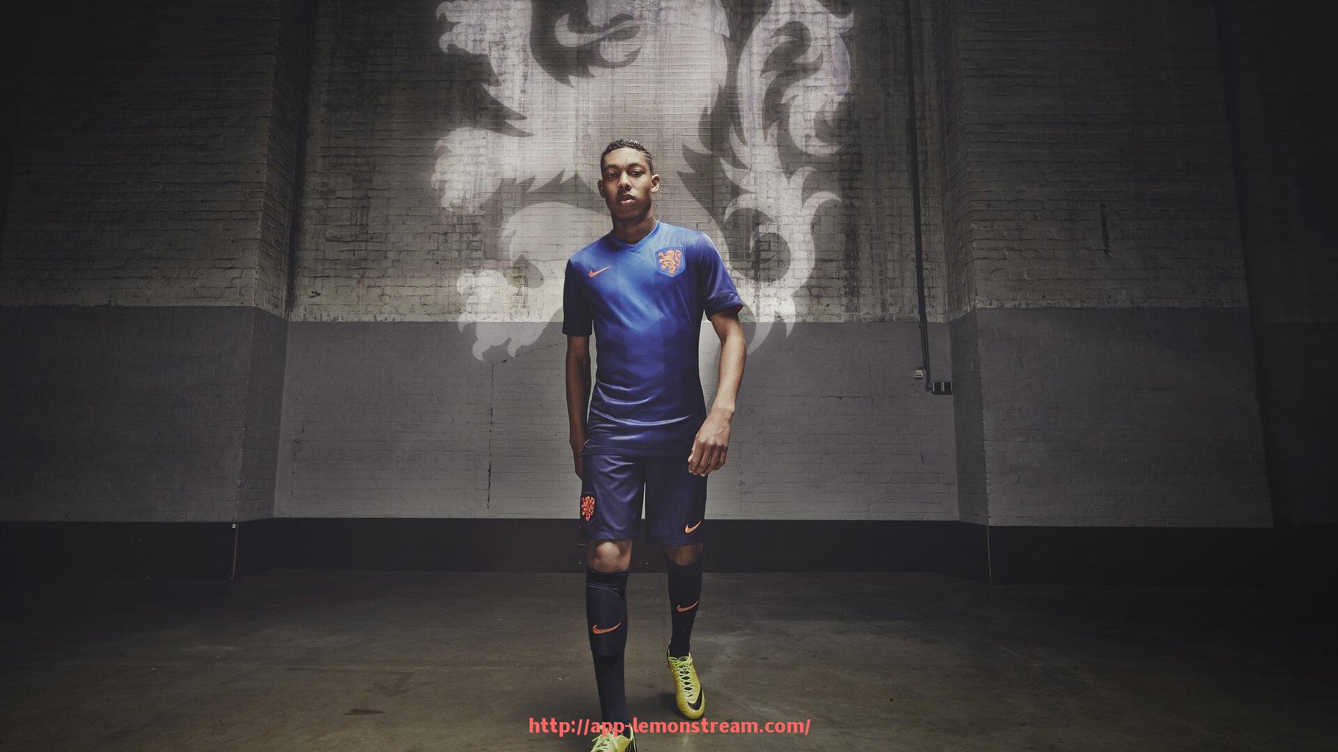 柠檬体育直播-裁判引发热议：盘点2025世俱杯比赛中出现的裁判争议